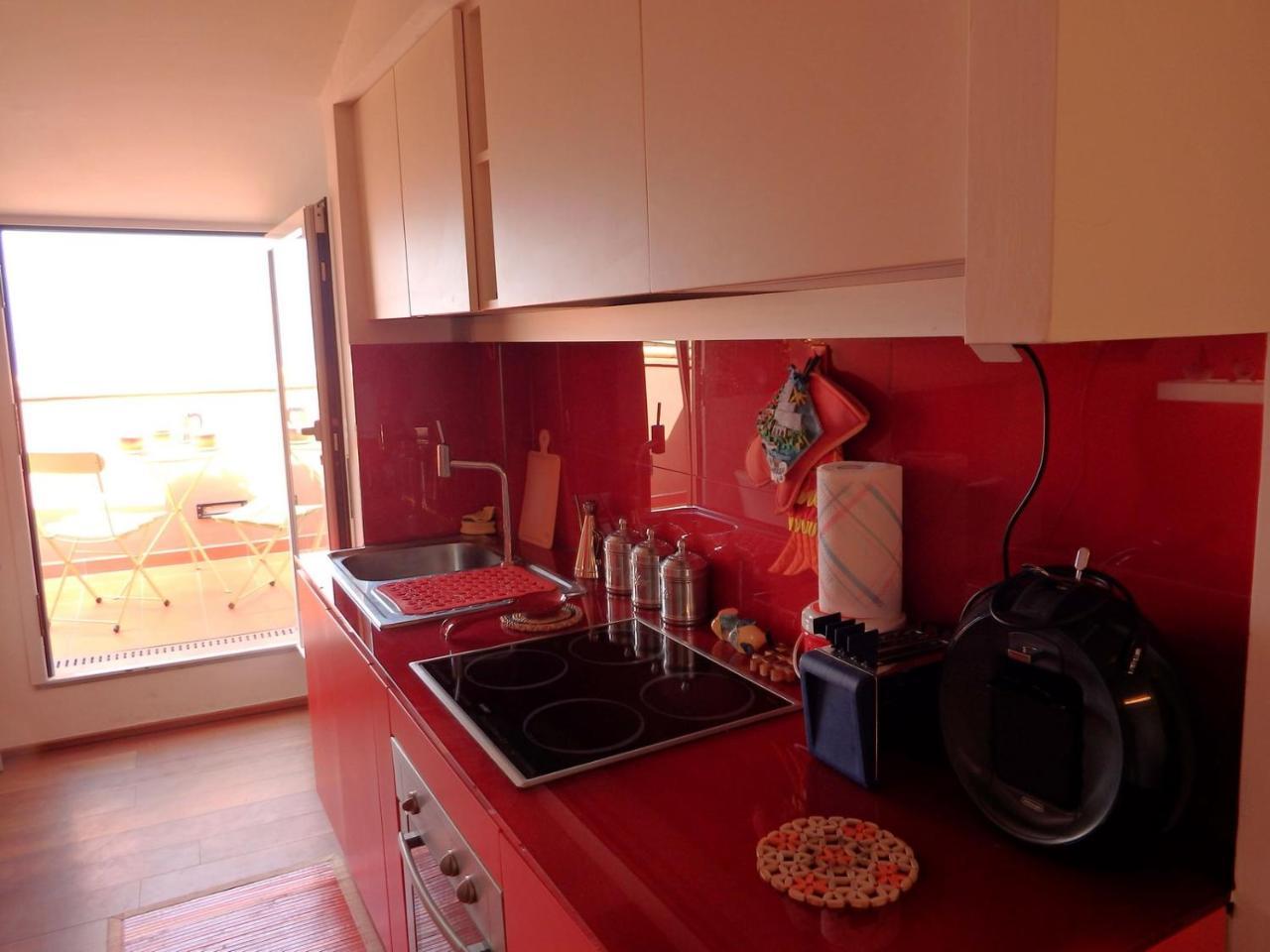 35кв.м 1, 1 баня Апартамент
 в Леричи Apartment Екстериор снимка